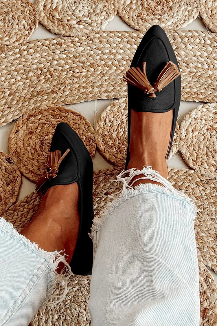 Emery | Pointed Loafers With Tassel