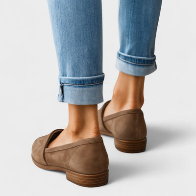 Mary - Suede Moccasins