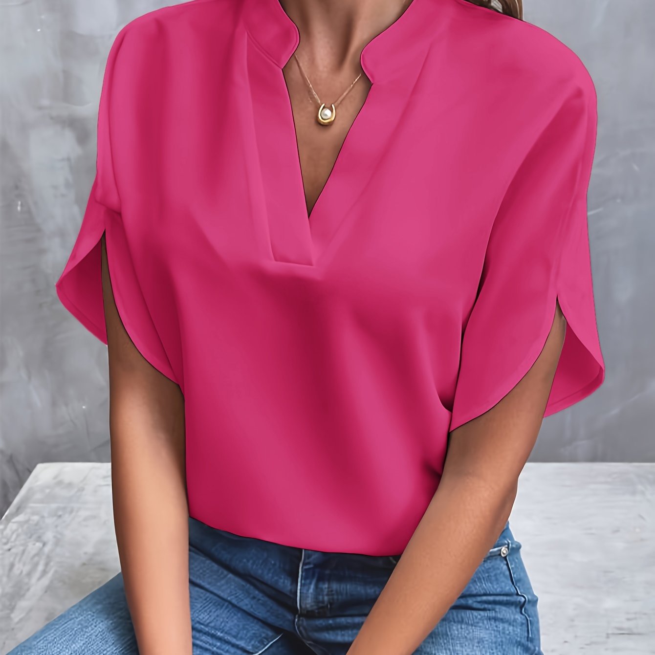 Elora™ | Relaxed V-Neck Top