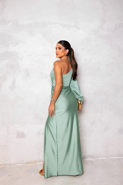 Jasmine | The Elegant Dress That Flatters Every Figure